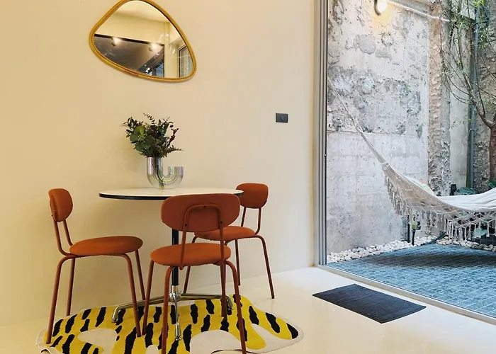 Villa Middle Haus 3br Near Bts Ari, Bangkok