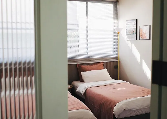 Villa Middle Haus 3br Near Bts Ari, *