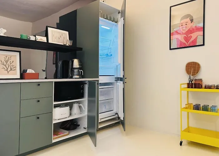 Middle Haus 3br Near Bts Ari, Bangkok