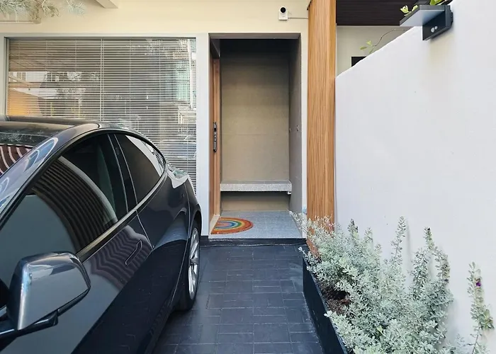 Middle Haus 3br Near Bts Ari,