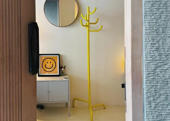 Villa Middle Haus 3br Near Bts Ari, Bangkok