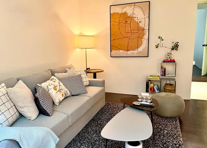 Middle Haus 3br Near Bts Ari, Villa